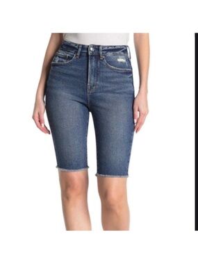 NWT 𝅺GOOD American Frayed Bermuda Denim Shorts 00